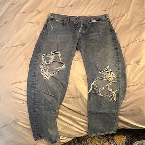 Women’s Distressed Blue Jeans